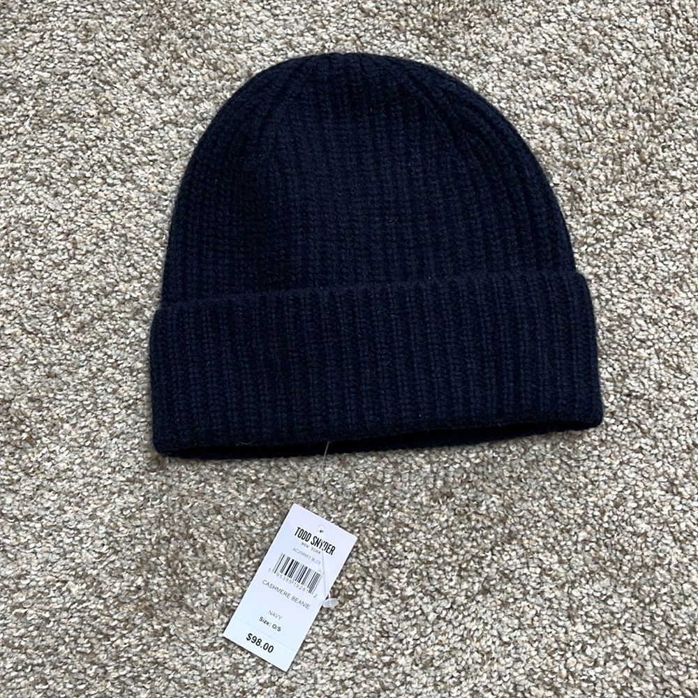 NWT Todd Snyder cashmere beanie